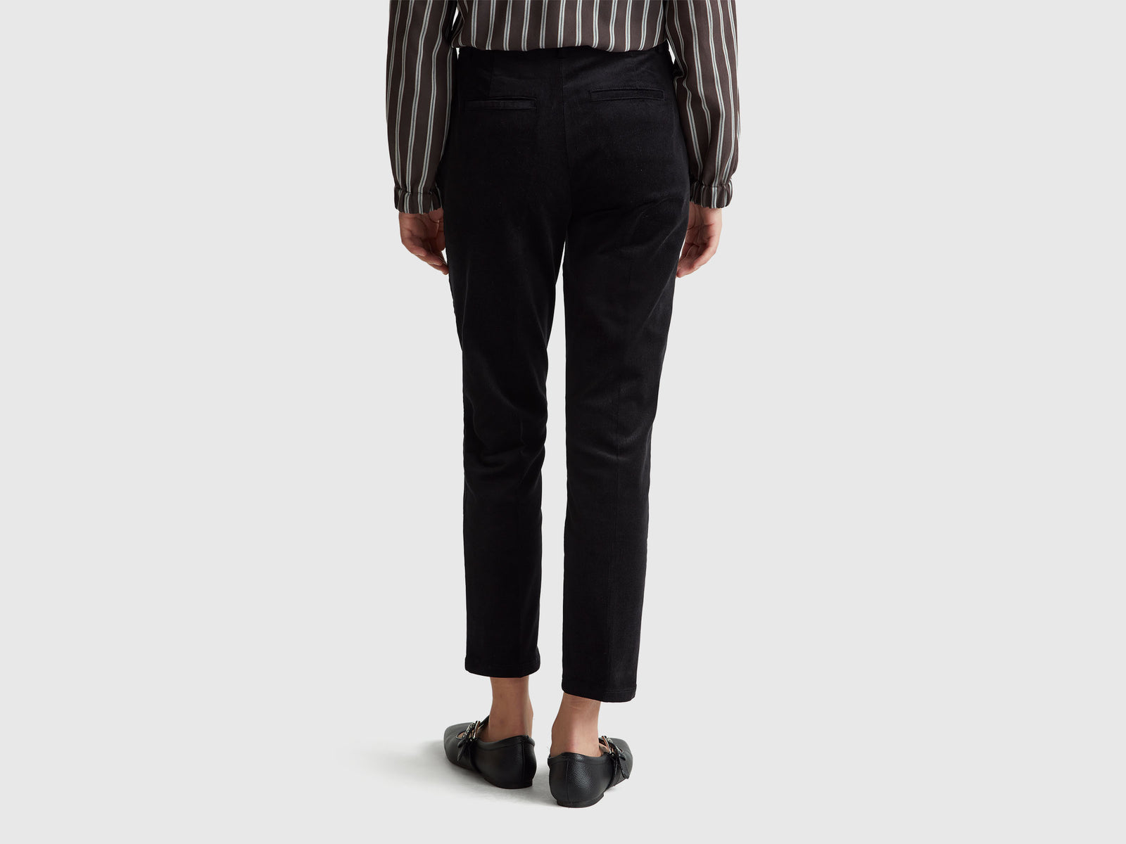 Chinos em veludo elástico - ucb_image_B