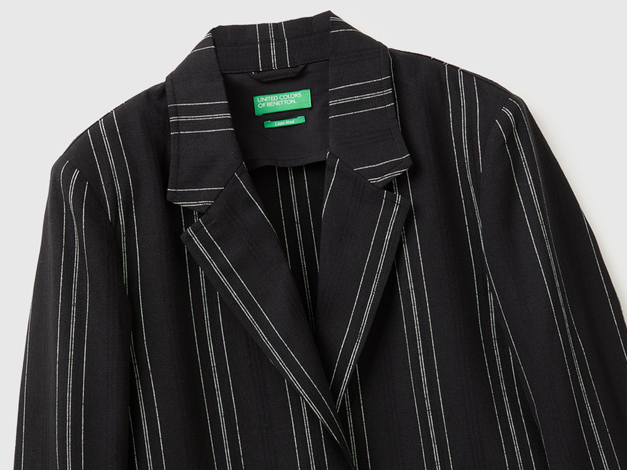 Blazer às riscas em mistura de linho - ucb_image_FY