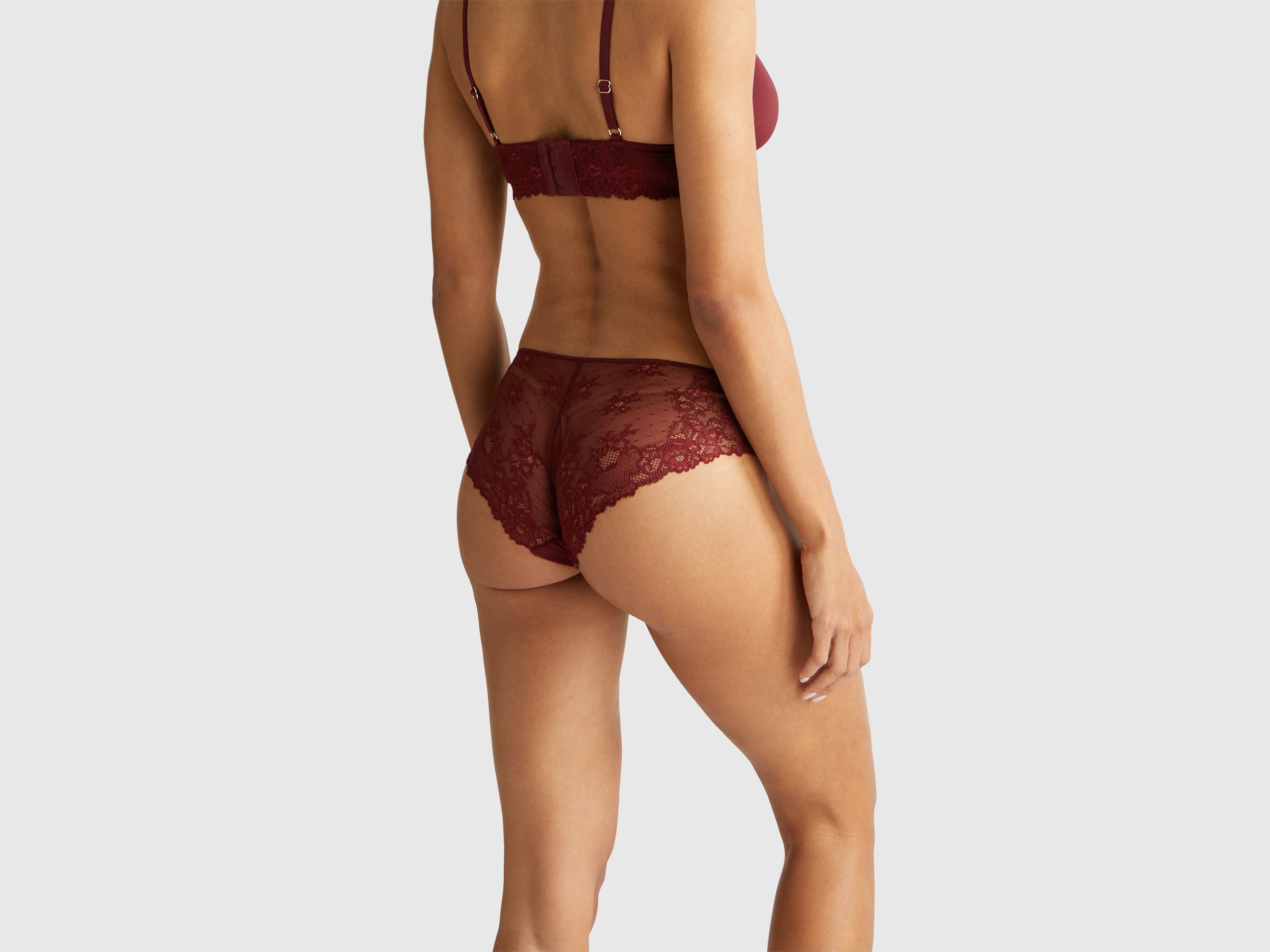 Slip stretch com renda - ucb_image_B