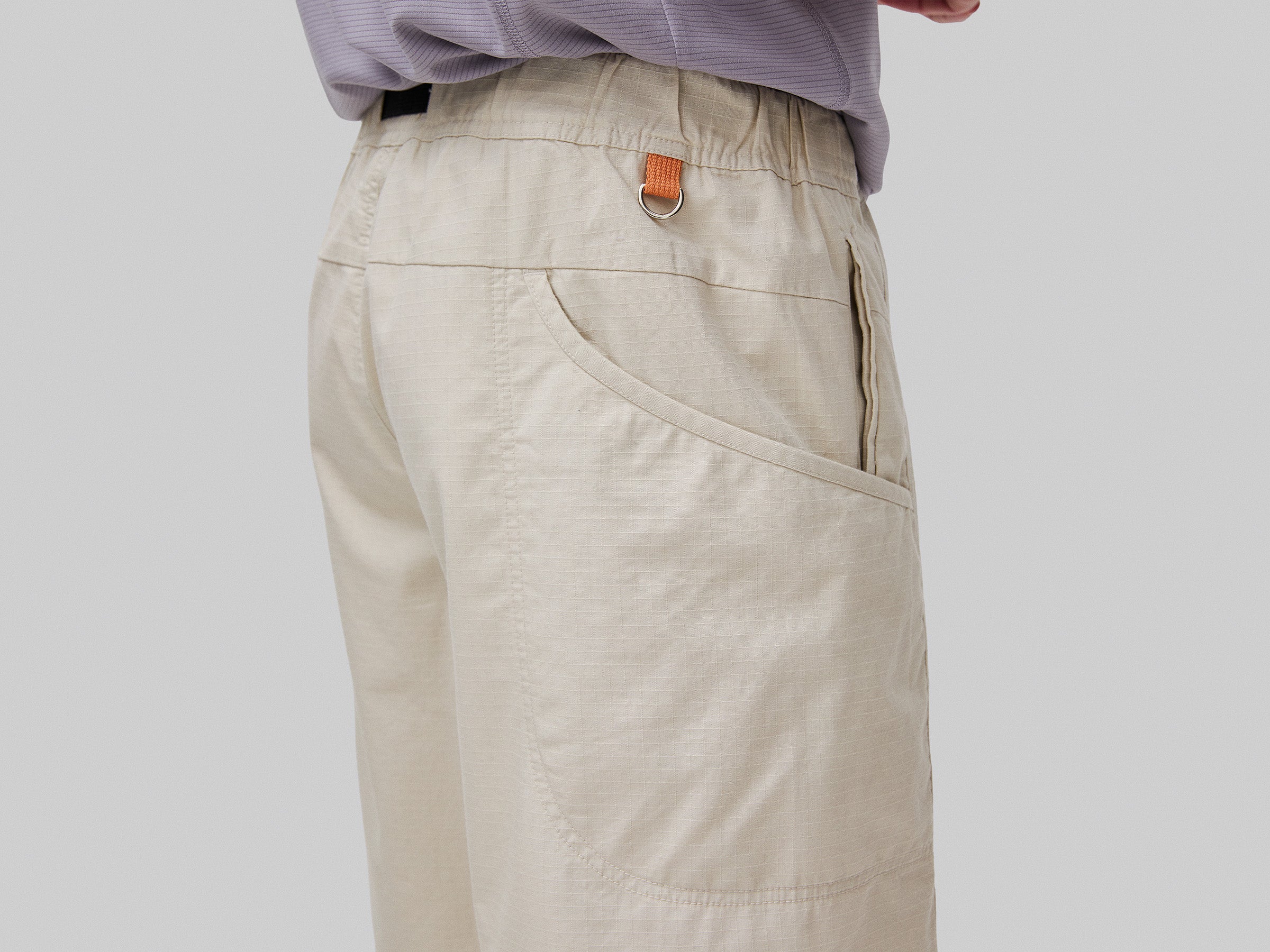 Bermudas em tecido técnico - ucb_image_FY