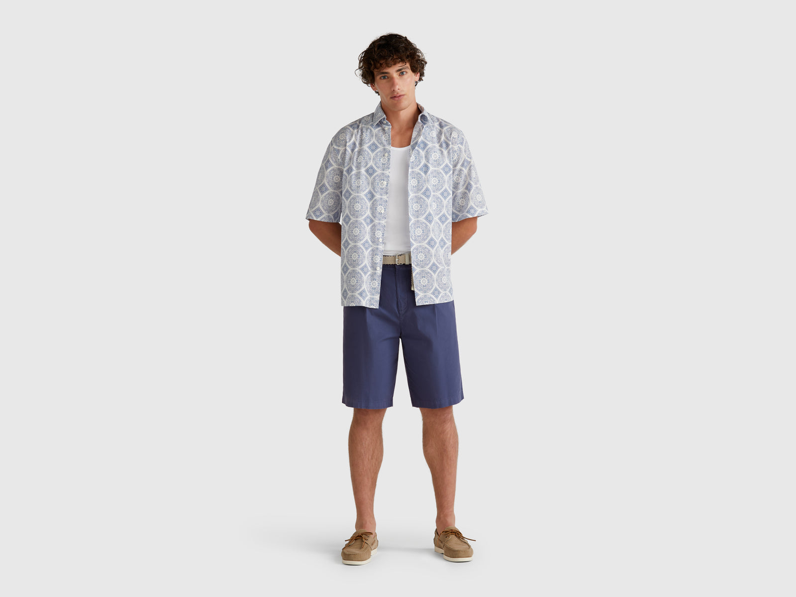 Wide bermudas
