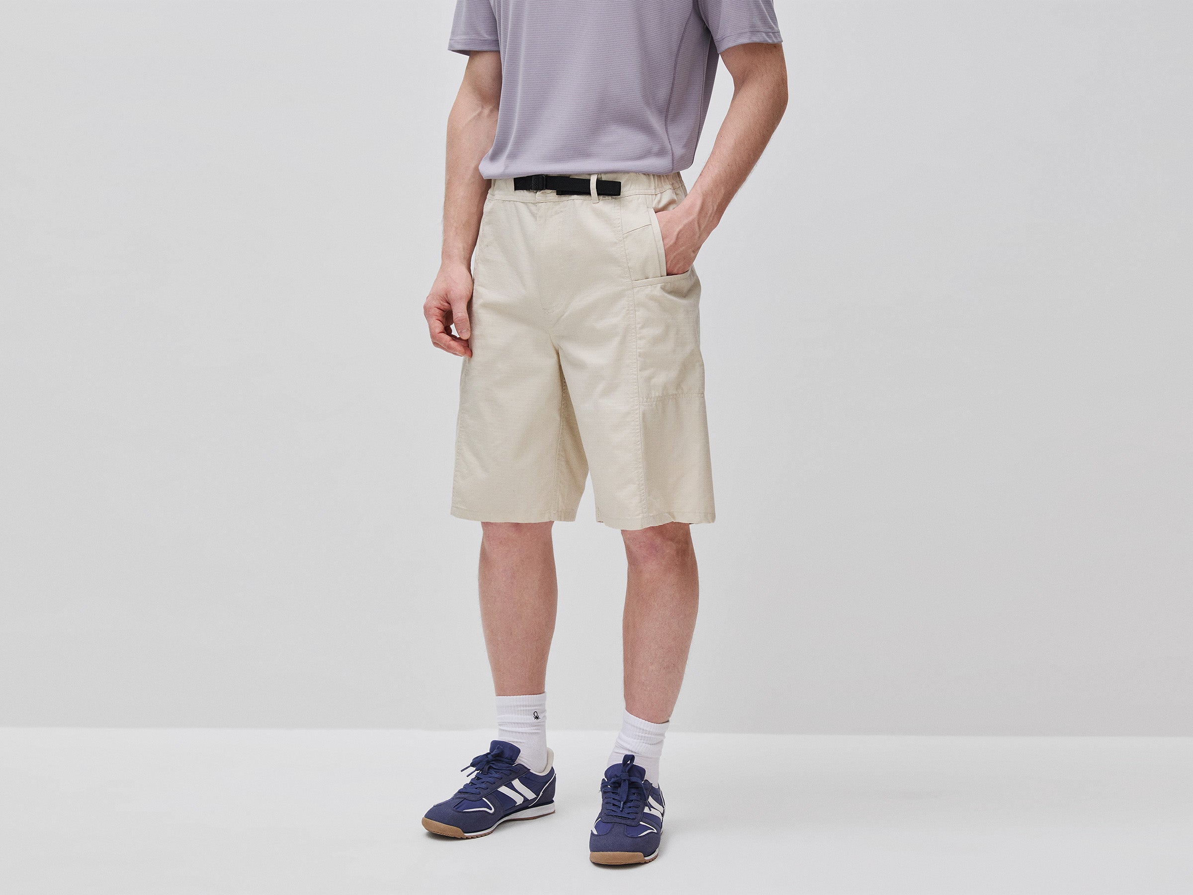 Bermudas em tecido técnico - ucb_image_F