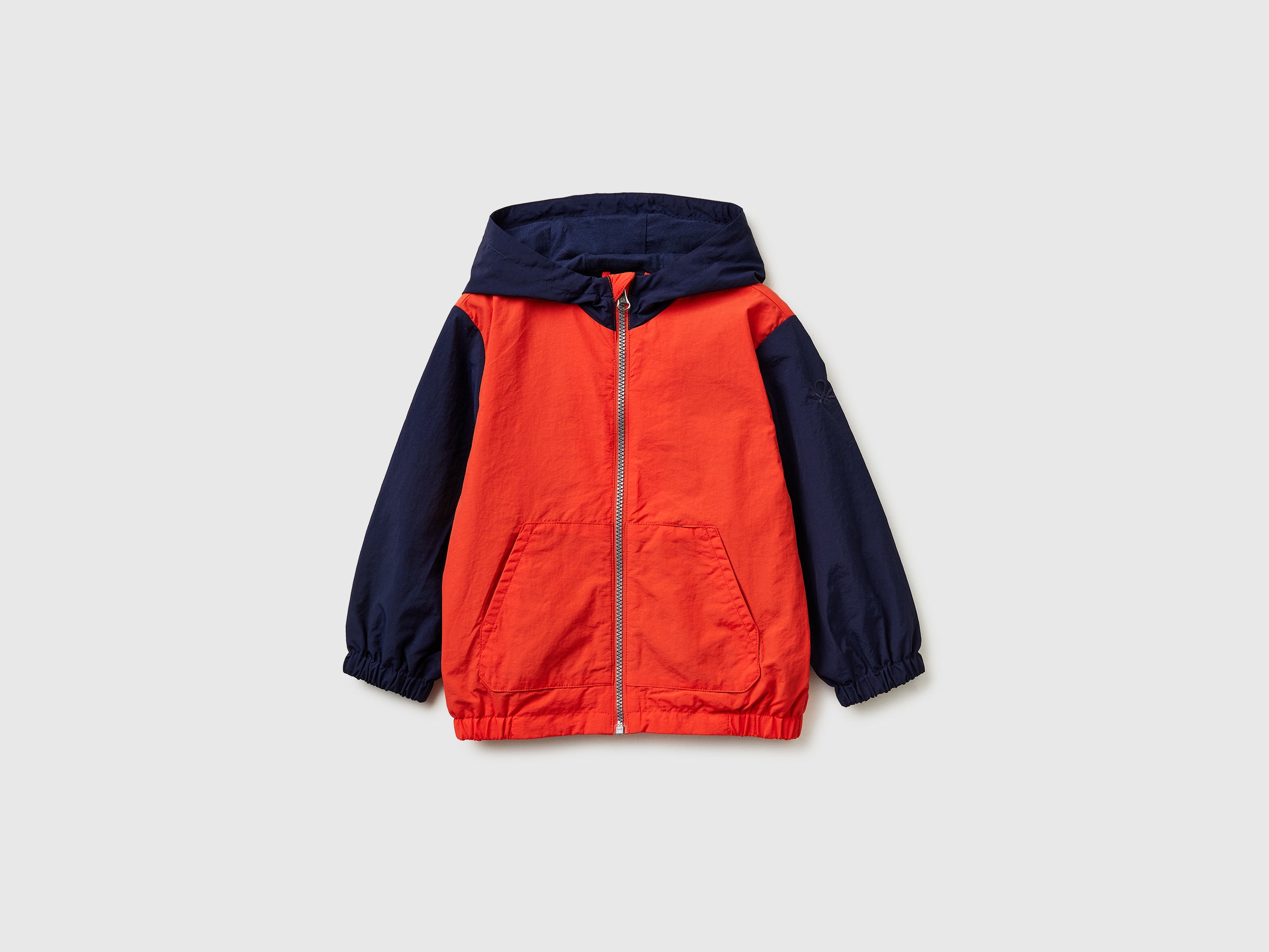 Casaco em nylon “Rain Defender” - ucb_image_FS