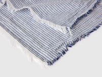 Striped scarf - ucb_image_DS1