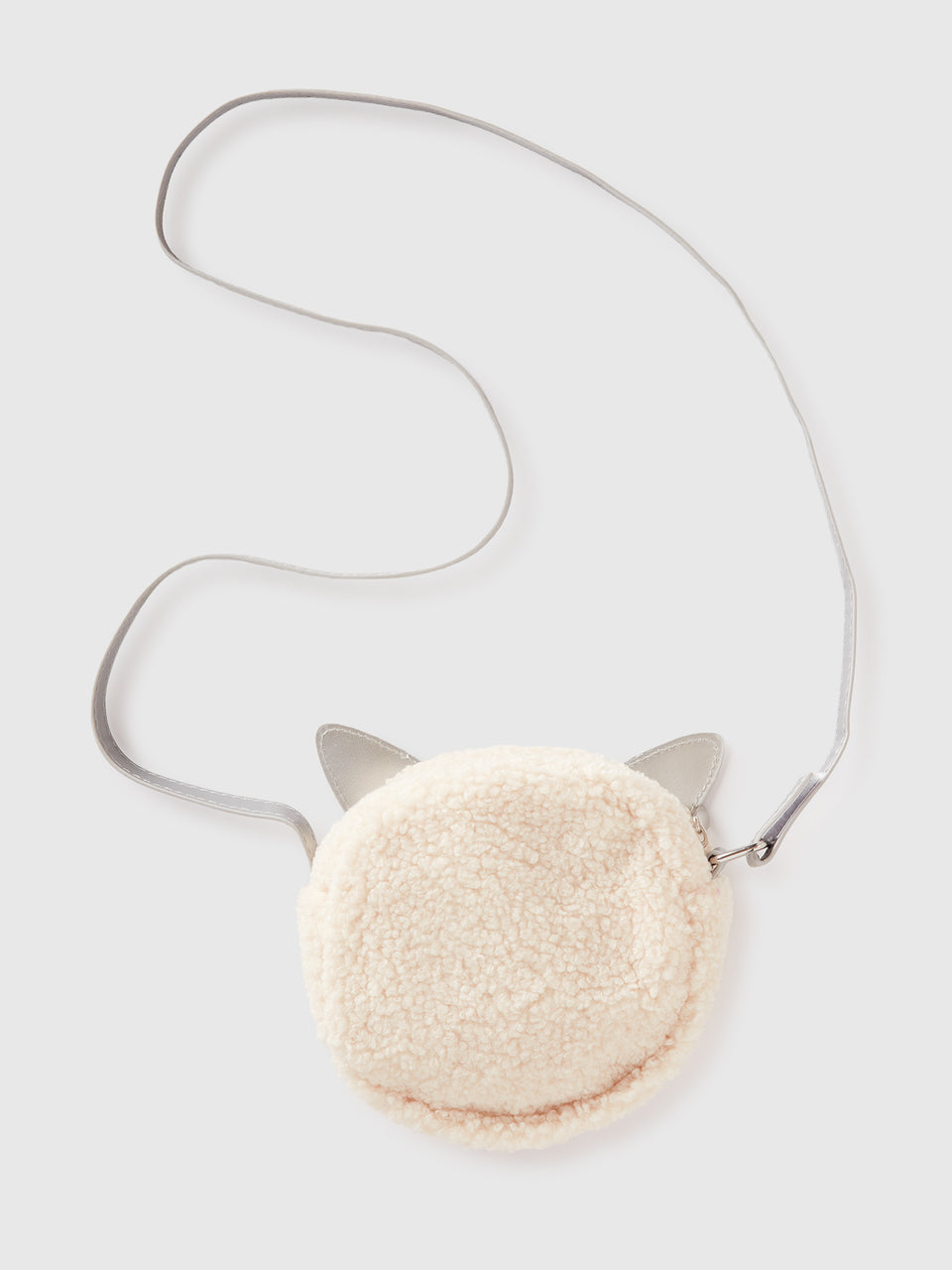 Bolsa redonda efeito teddy - ucb_image_BS