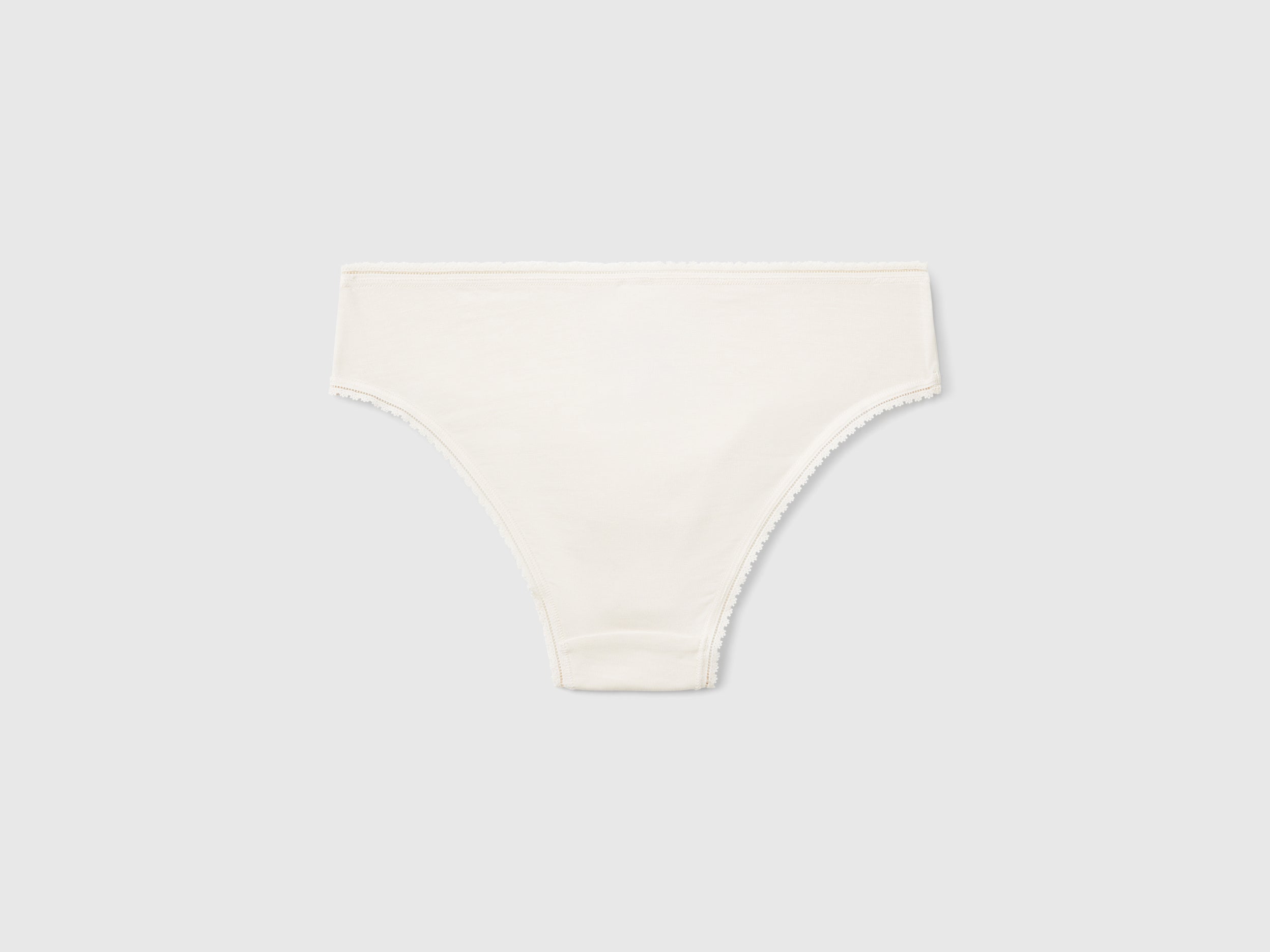 Stretch Modal briefs - ucb_image_BS