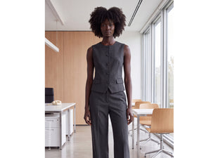 Gilet girocollo con bottoni