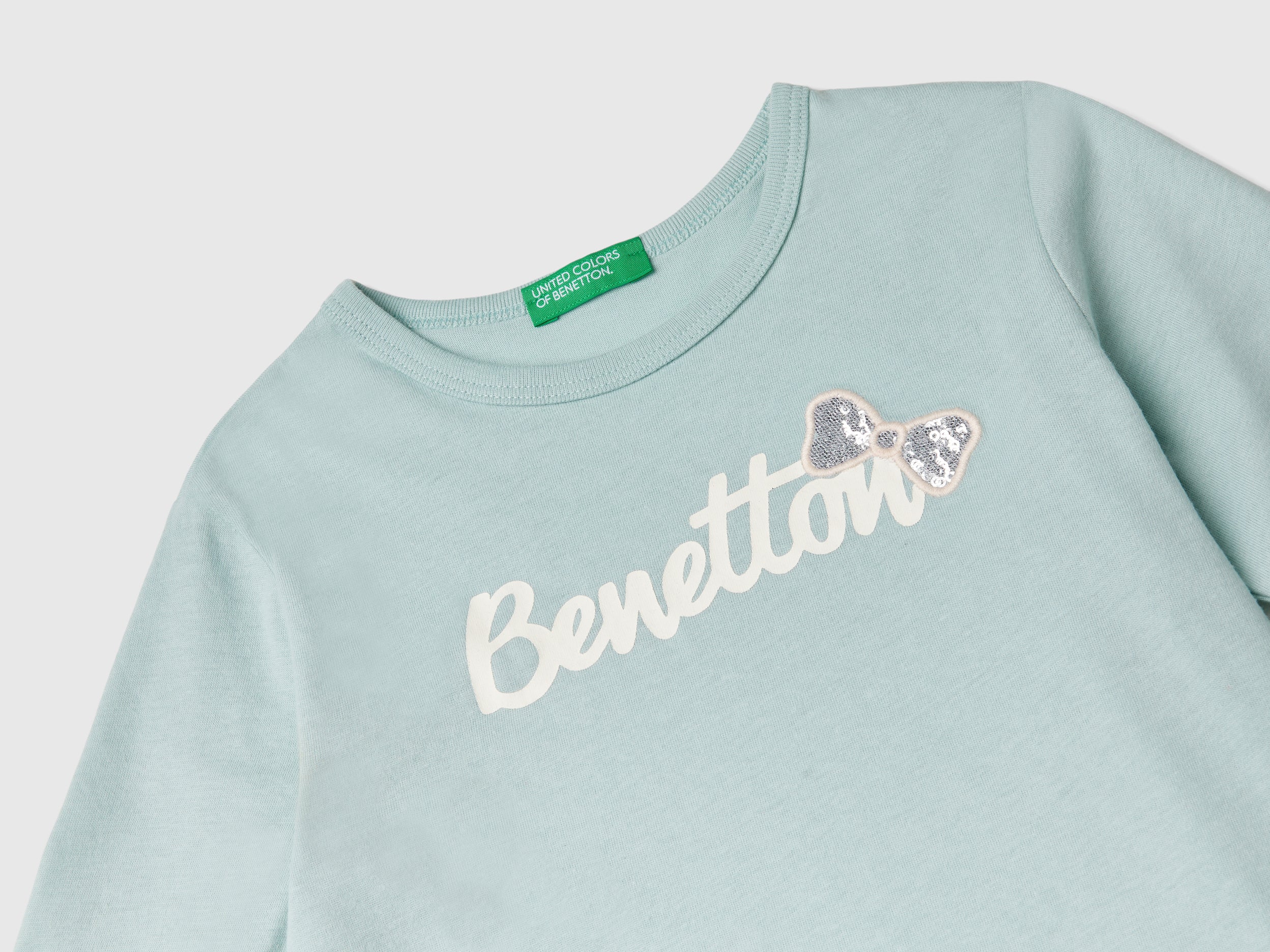 T-shirt com estampa e lantejoulas - ucb_image_DS1