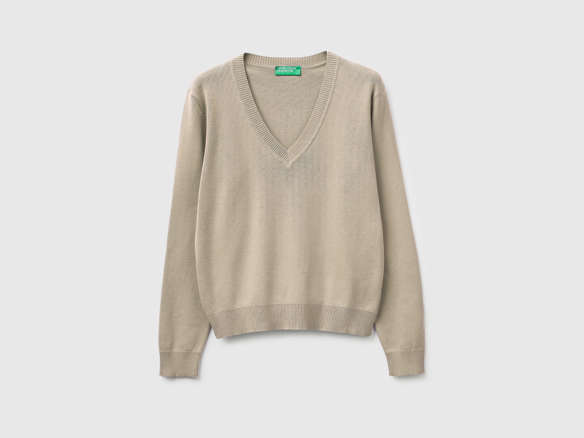 Beige V-neck sweater in tricot cotton - ucb_image_FS