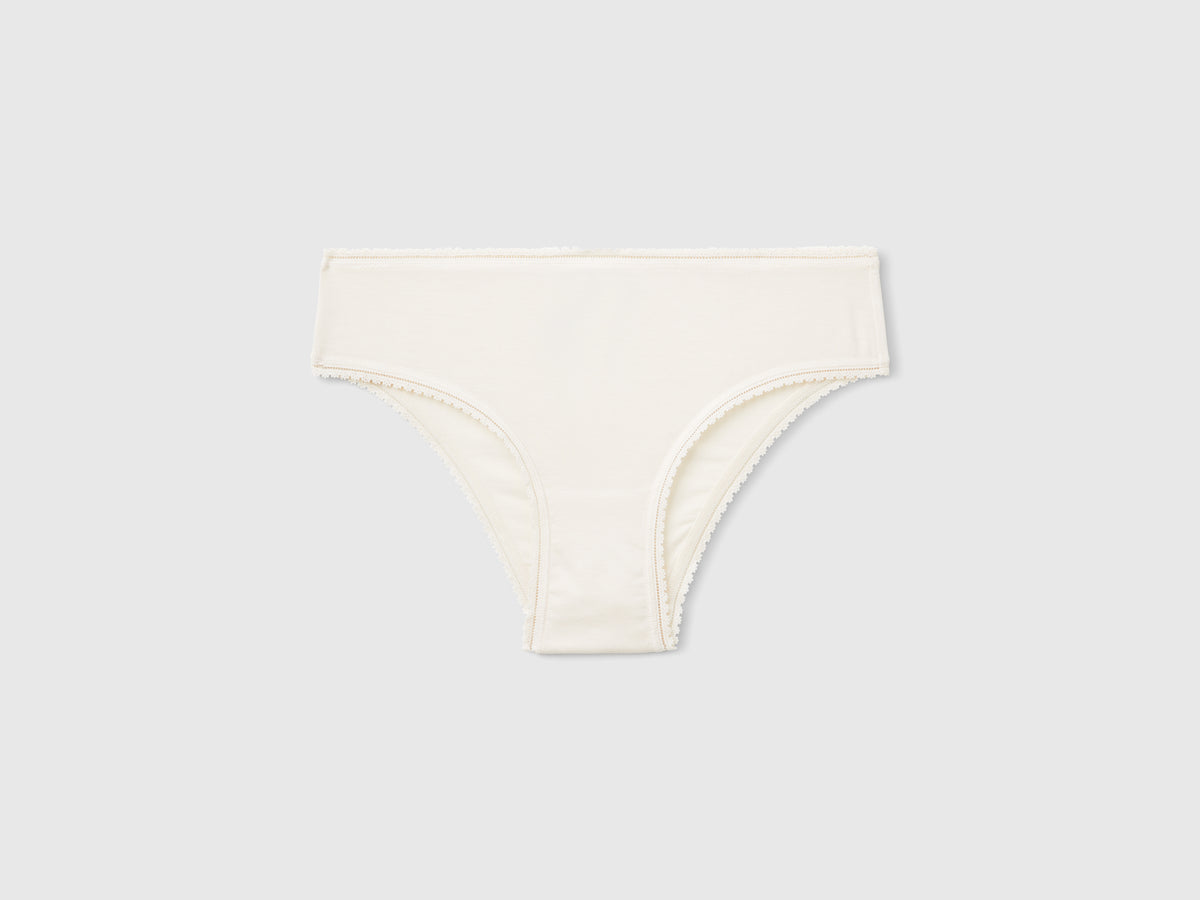 Stretch Modal briefs - ucb_image_FS