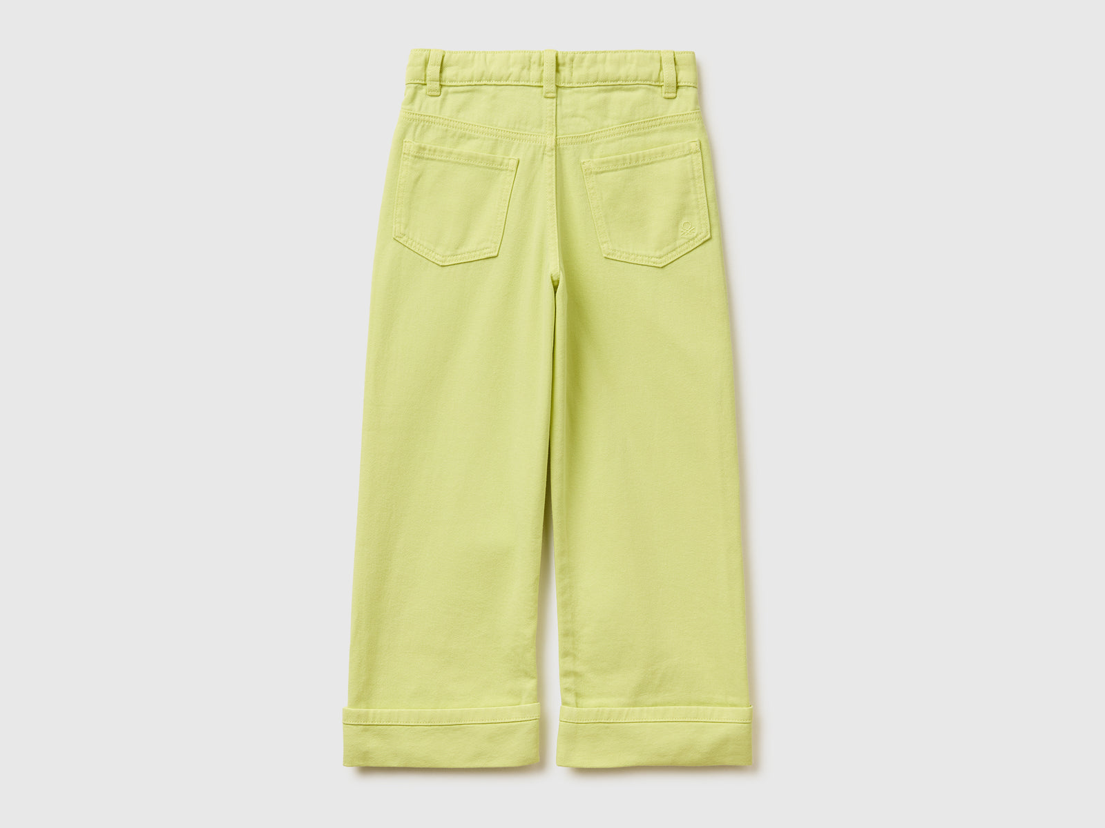 Wide-fit trousers with cuffs - ucb_image_BS