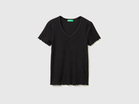 Ribbed V-neck T-shirt - ucb_image_FS
