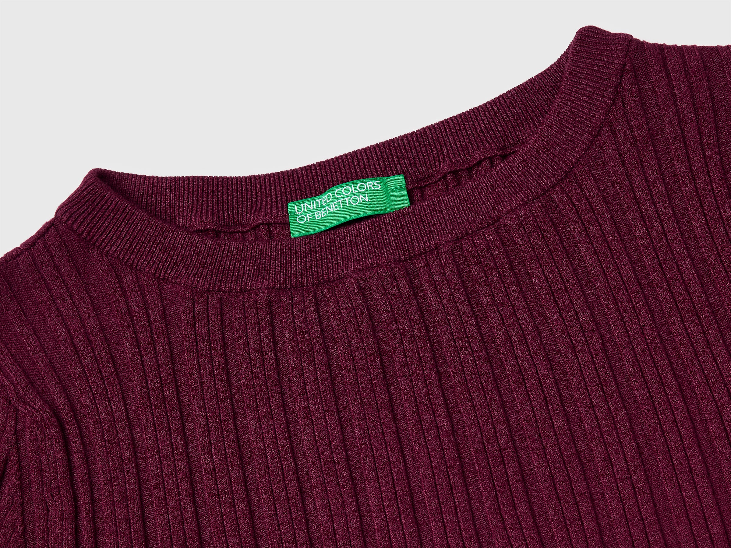 Fitted ribbed sweater - ucb_image_DS1