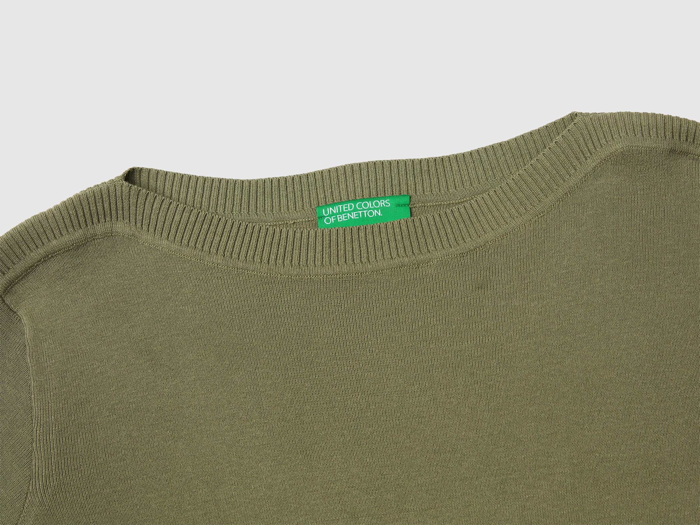 Olive green sweater with boat neck - ucb_image_DS1