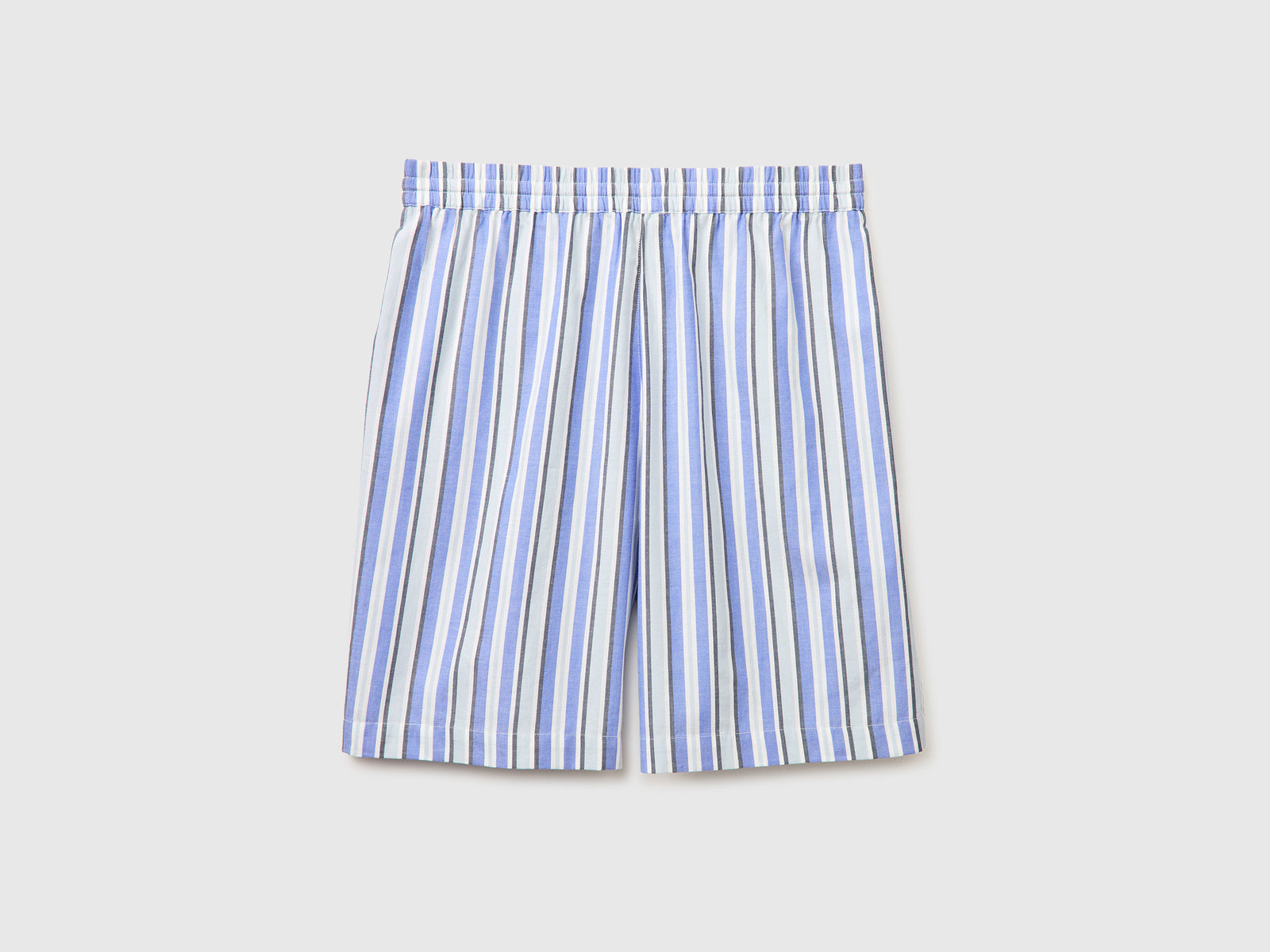 Bermudas às riscas com cordão de ajuste - ucb_image_BS
