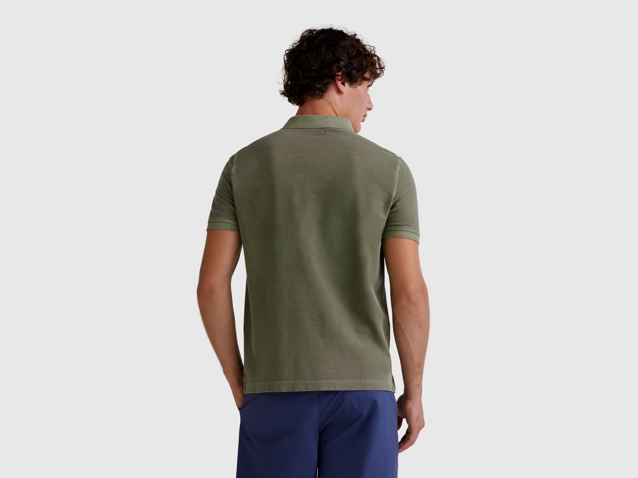 Polo verde militar regular fit - ucb_image_B
