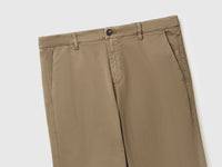 Chinos slim fit em algodão - ucb_image_FY