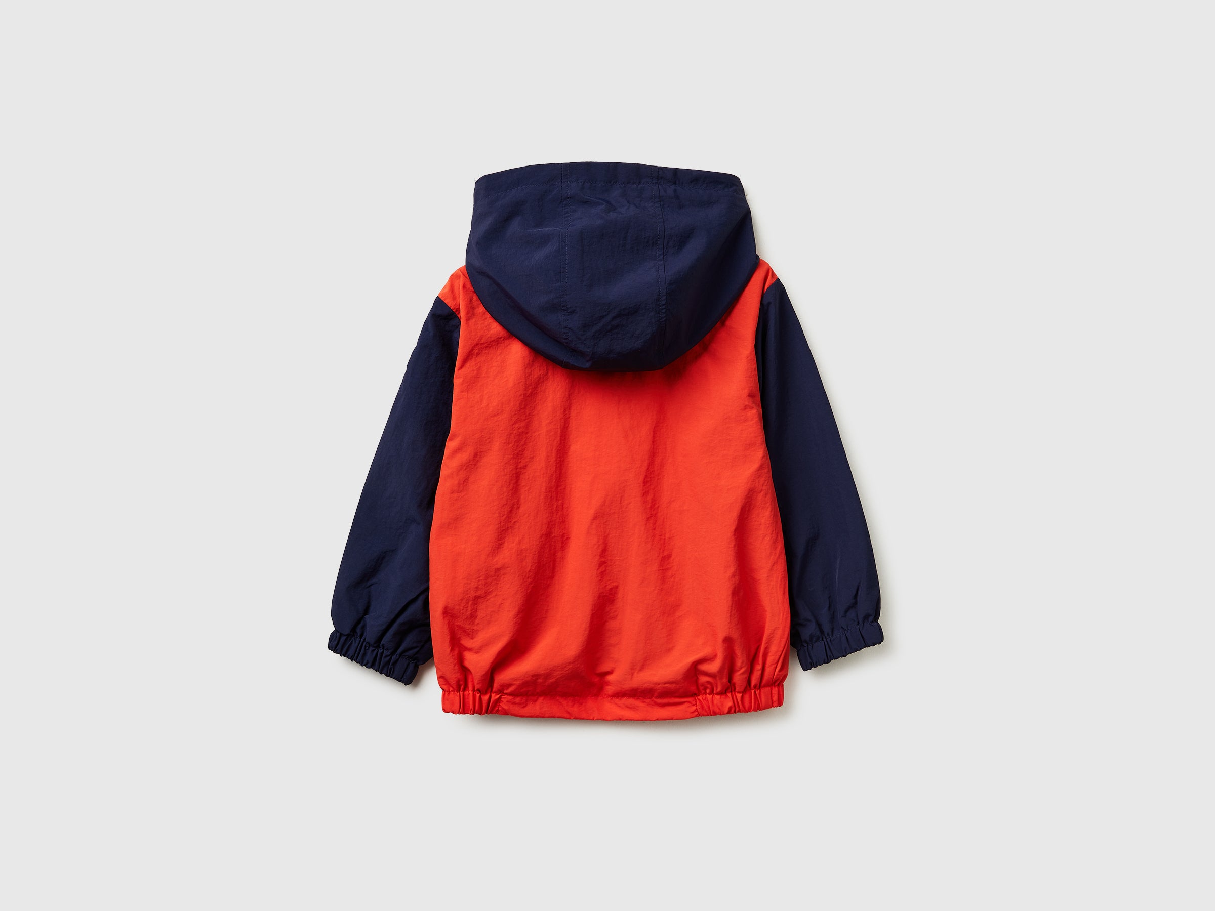 Casaco em nylon “Rain Defender” - ucb_image_BS
