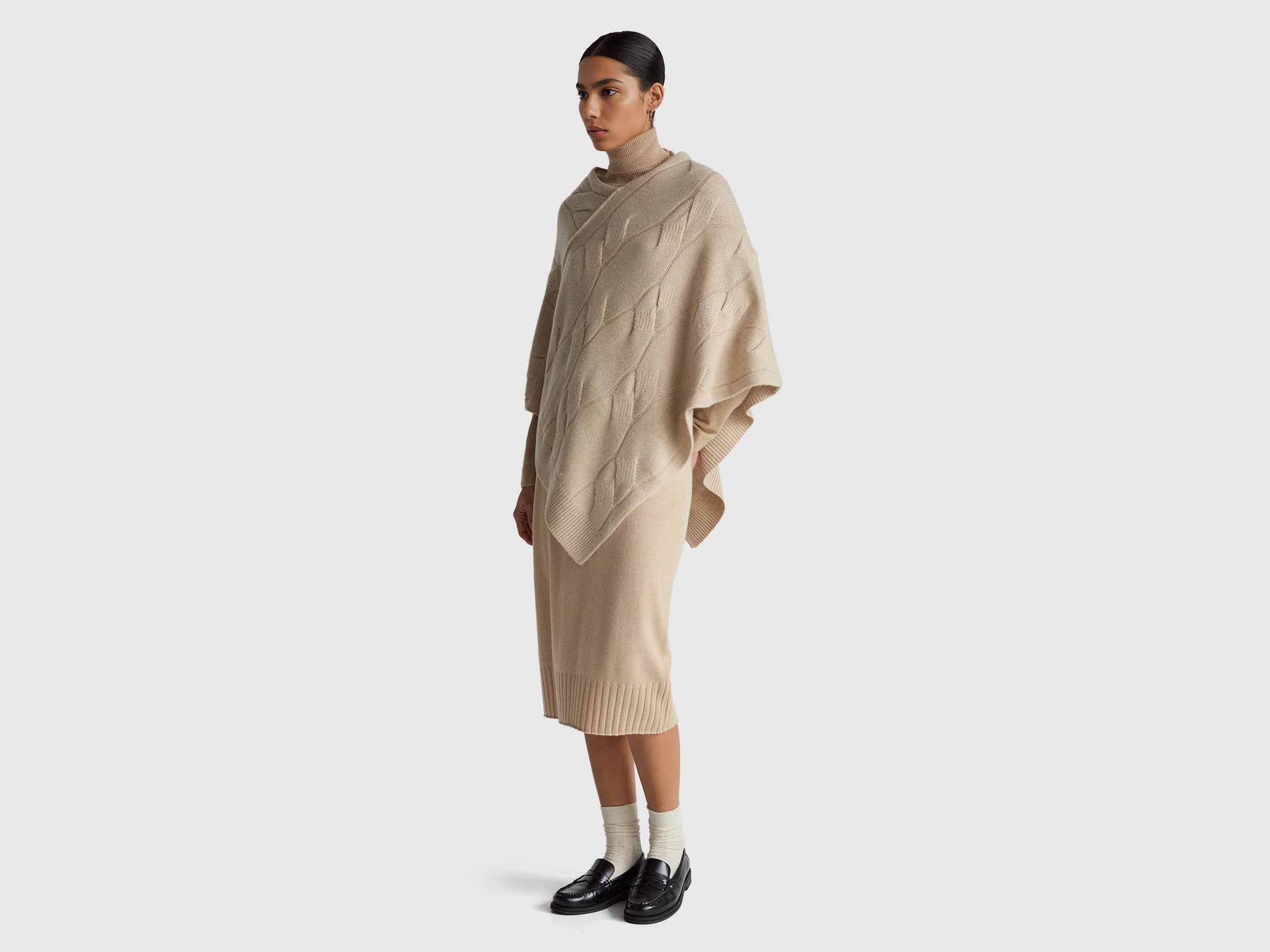Capa aos losangos em pura caxemira - ucb_image_FY