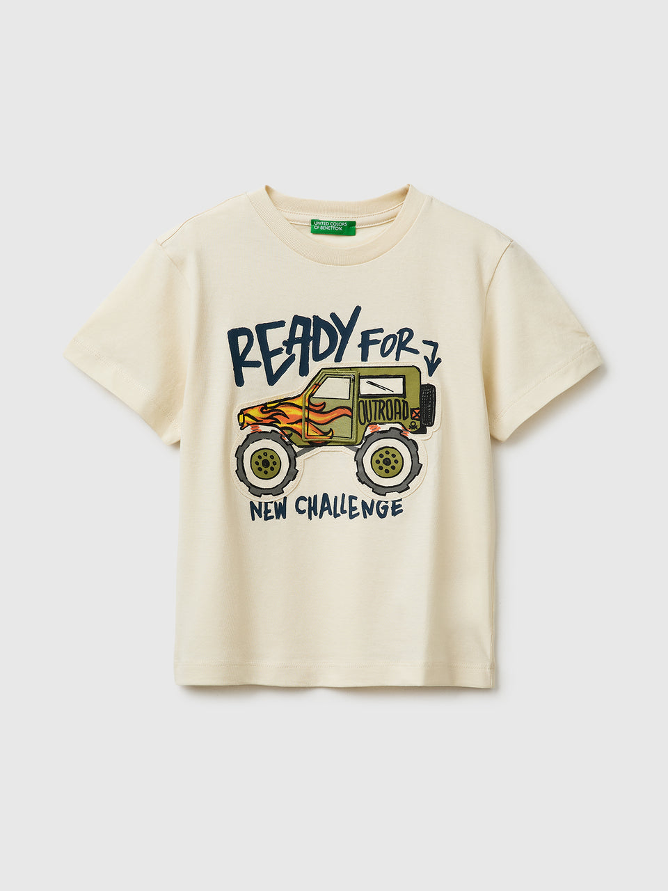 T-shirt with print and application - ucb_image_FS