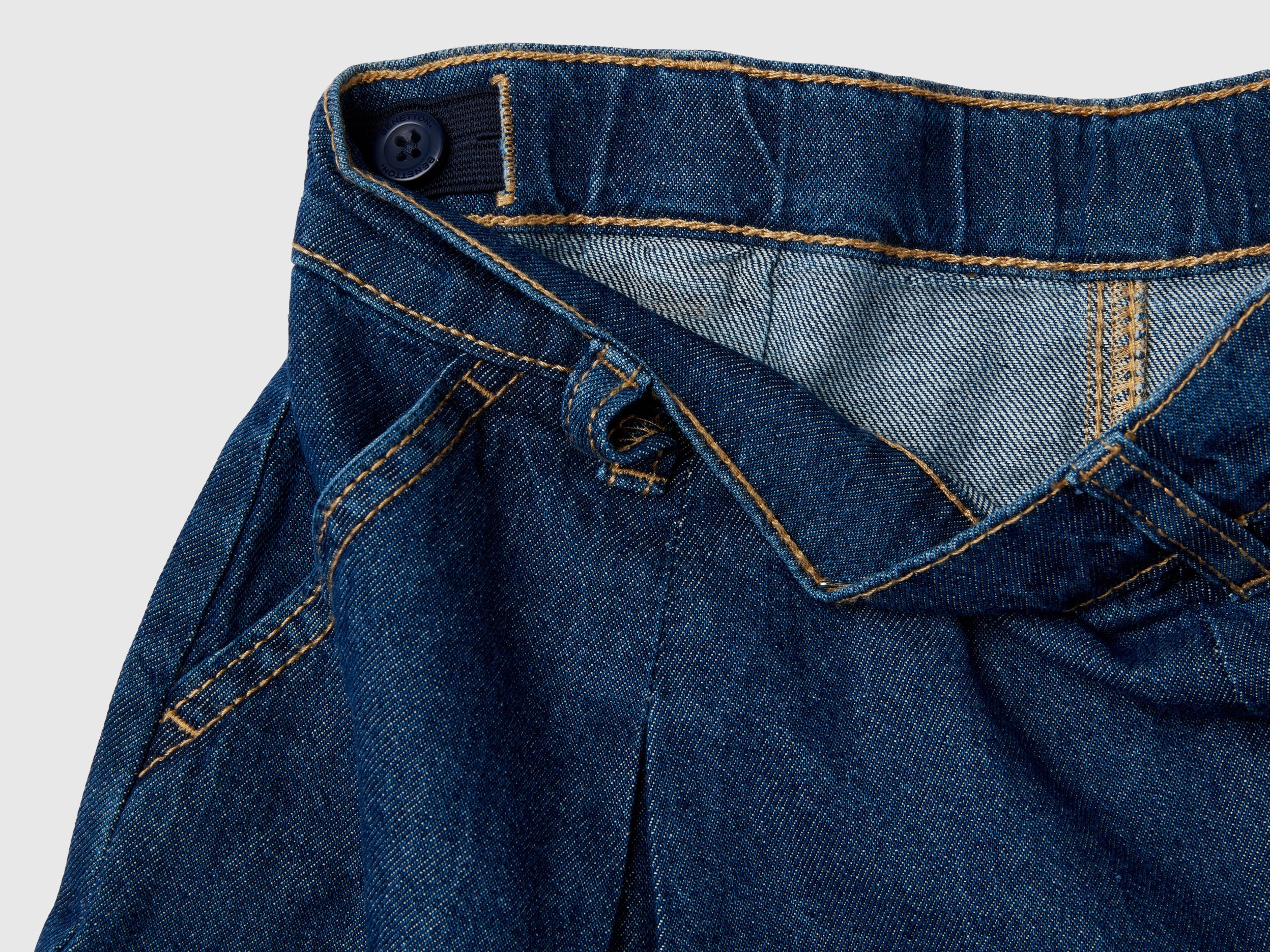 Saia de jeans com bordados cavalo - ucb_image_DS1