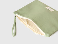 Military green tablet sleeve - ucb_image_DS1