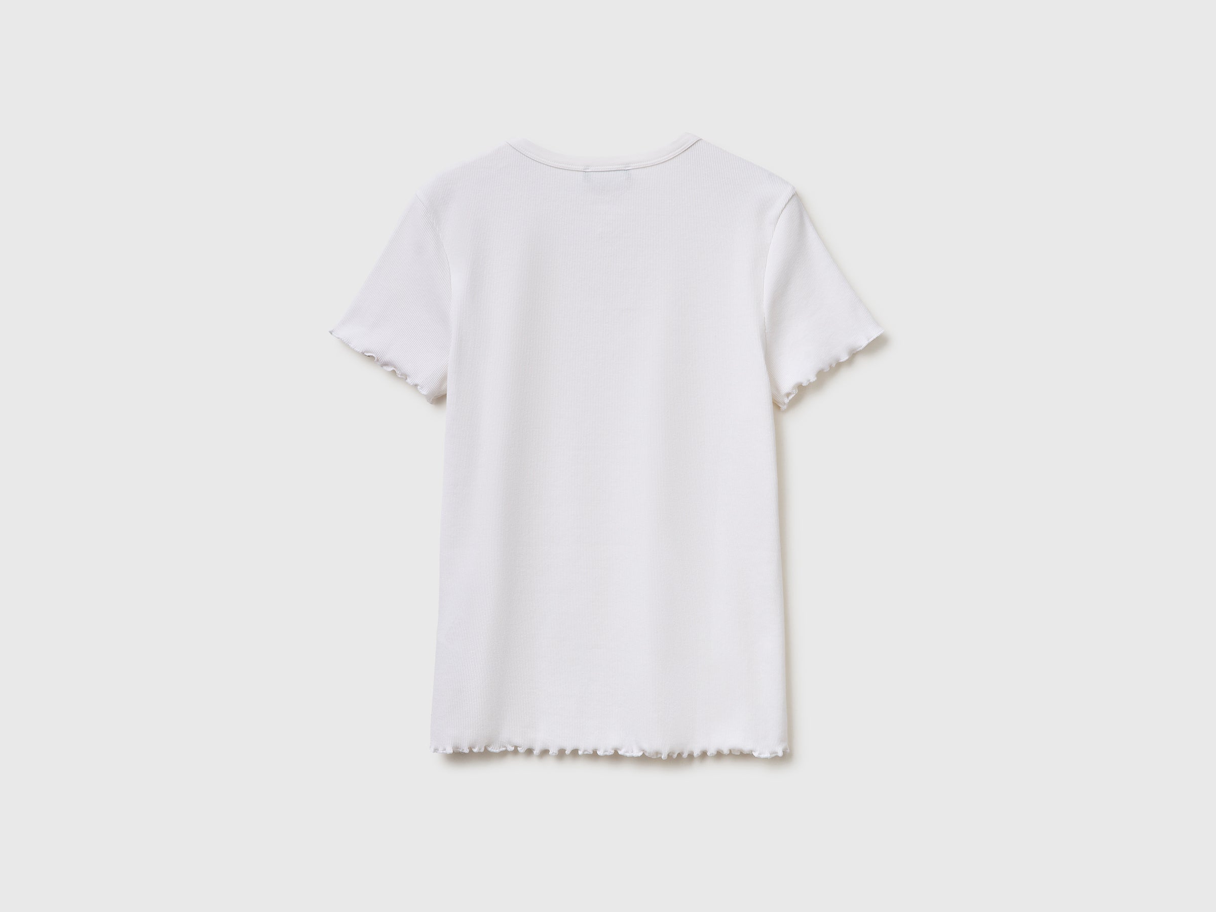 Ribbed V-neck T-shirt - ucb_image_BS