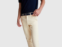 Chinos slim fit em algodão - ucb_image_FY