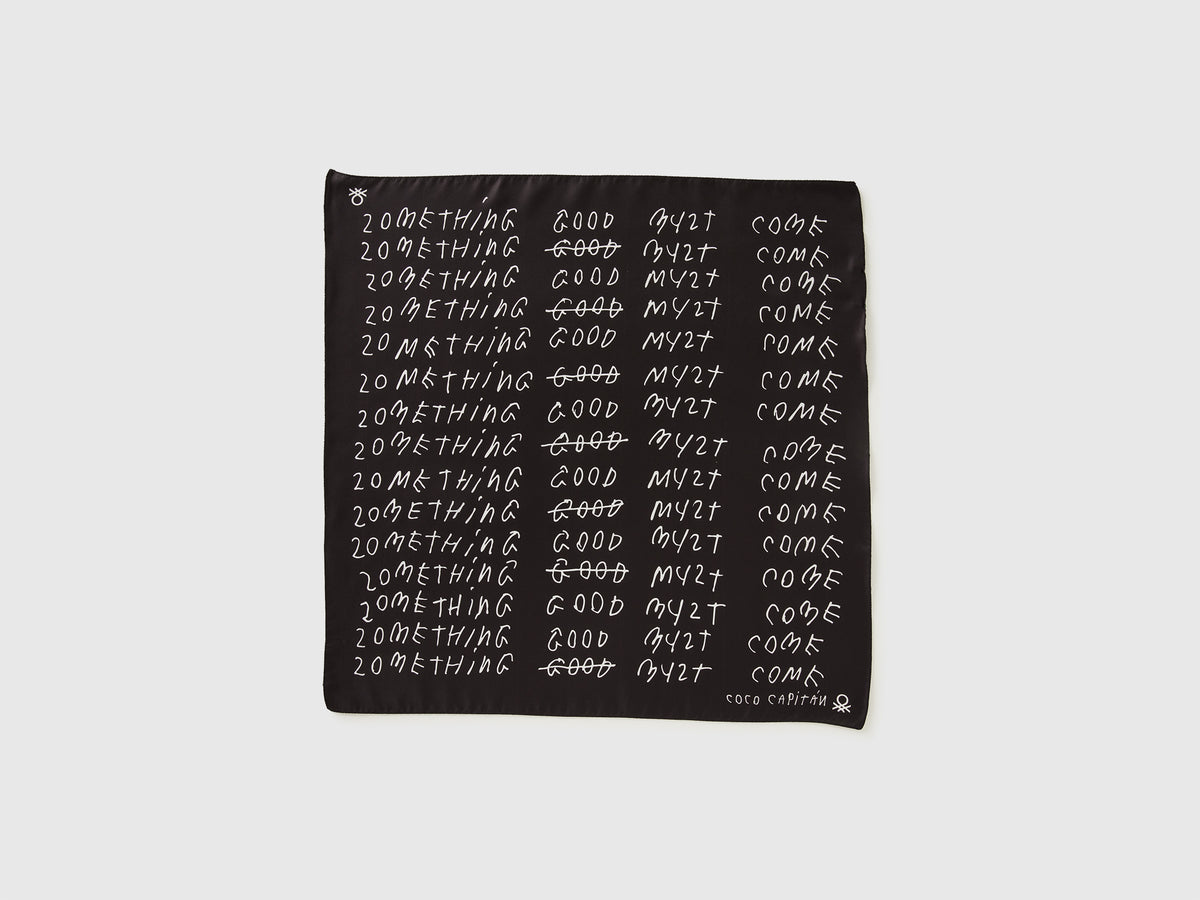 Foulard nero con scritte Coco Capitán - ucb_image_FS