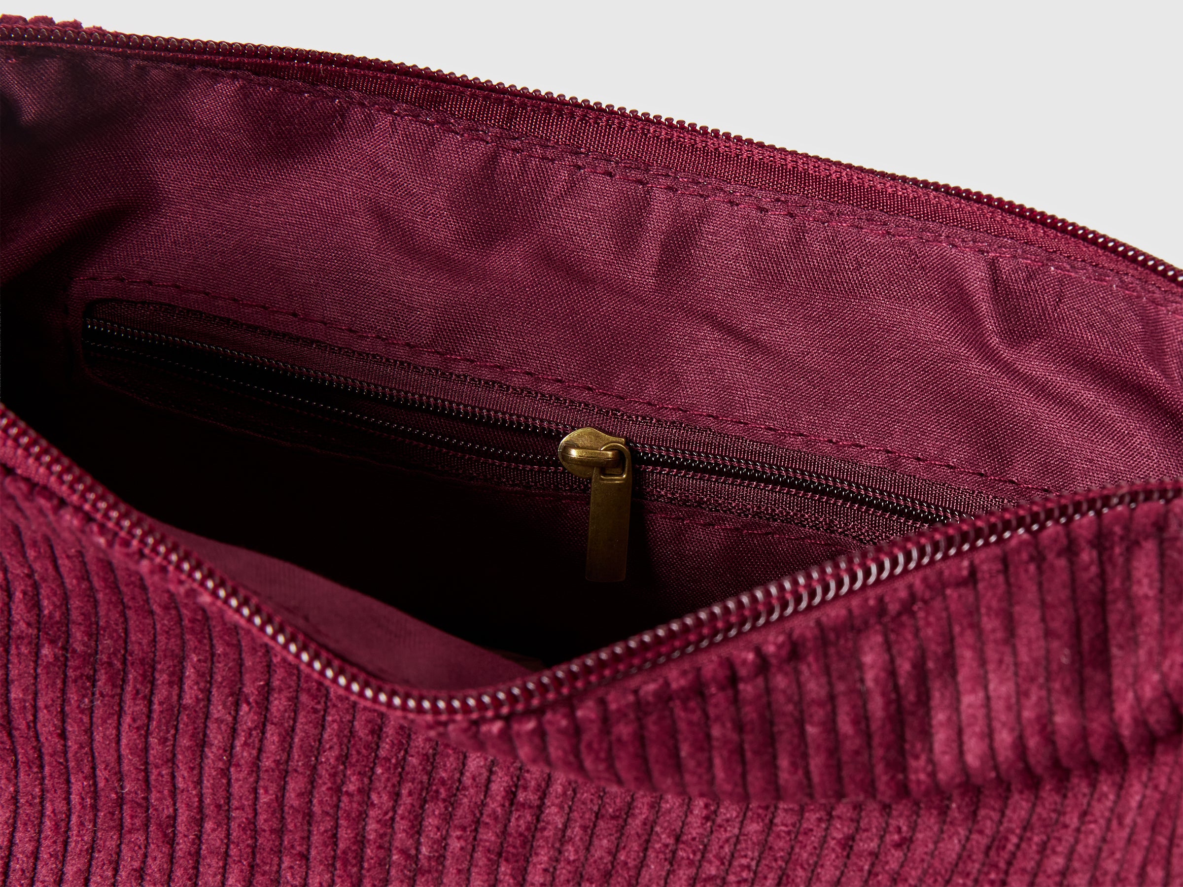 Bolsa de ombro em veludo - ucb_image_DS1
