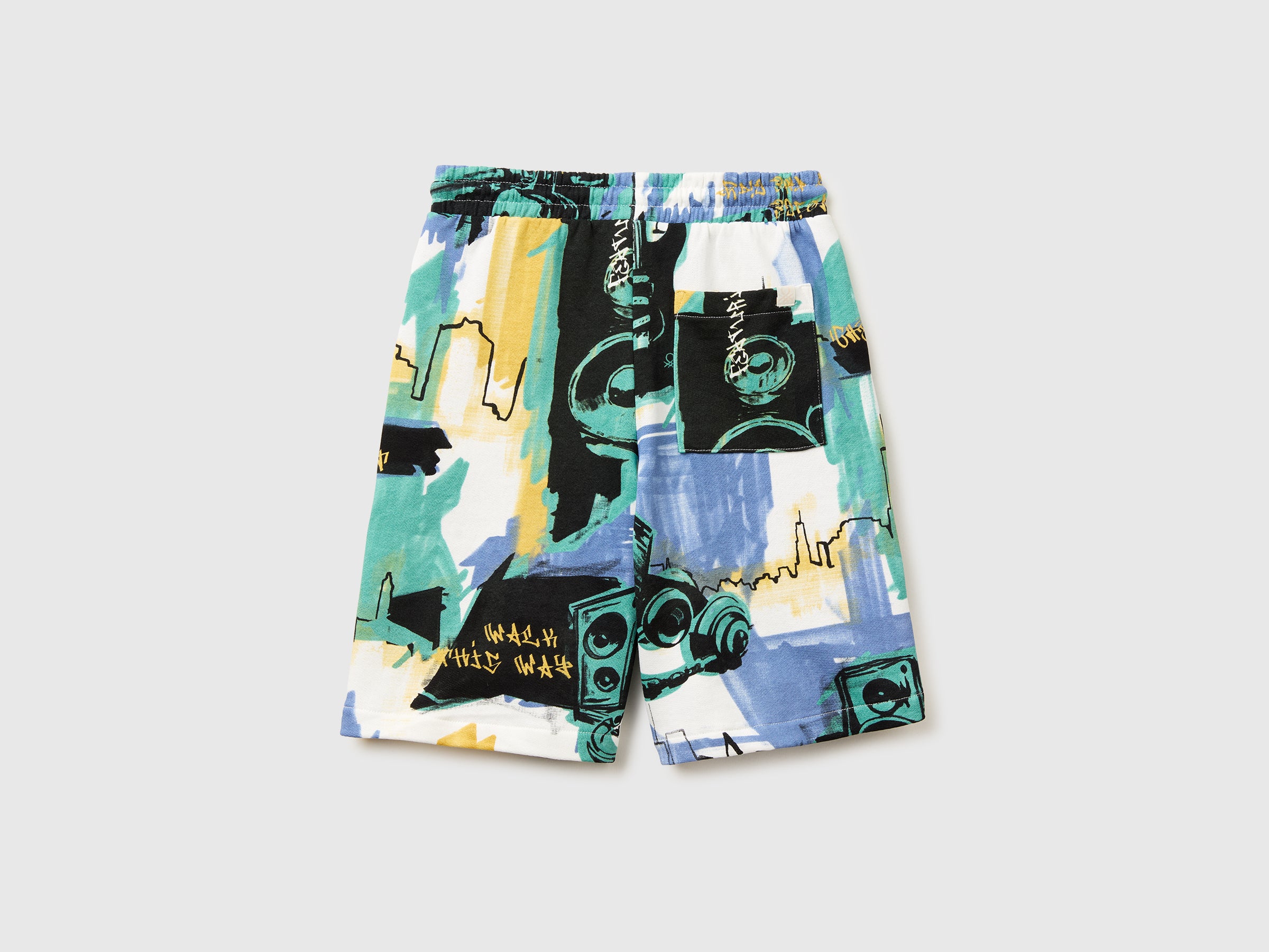 Over-fit Bermuda shorts in printed fleece - ucb_image_BS