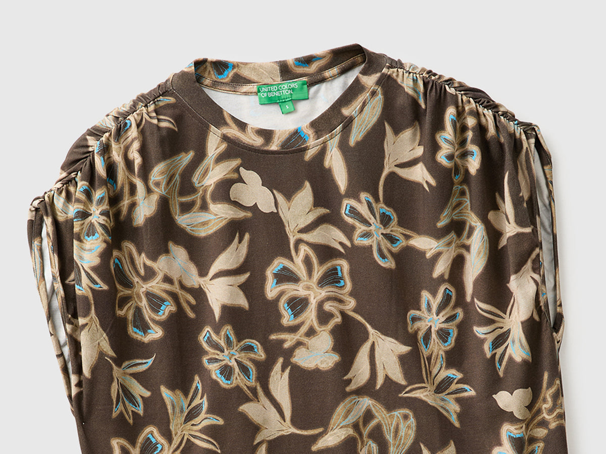 Top fluido com estampado floral - ucb_image_FY