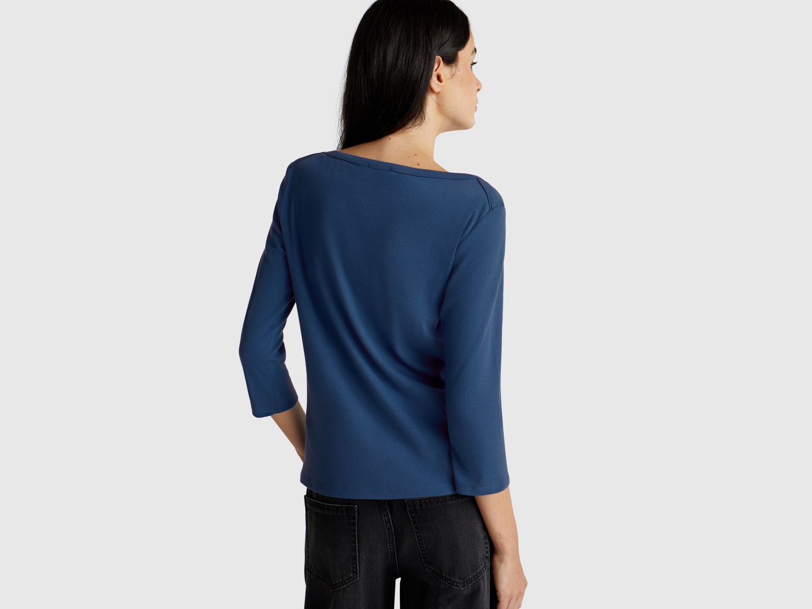 T-shirt com decote à barco - ucb_image_B