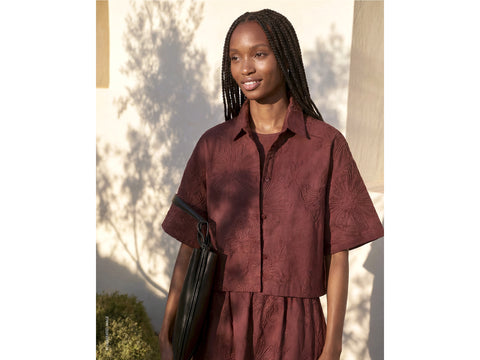 Cropped shirt with floral embroidery - ucb_image_FY