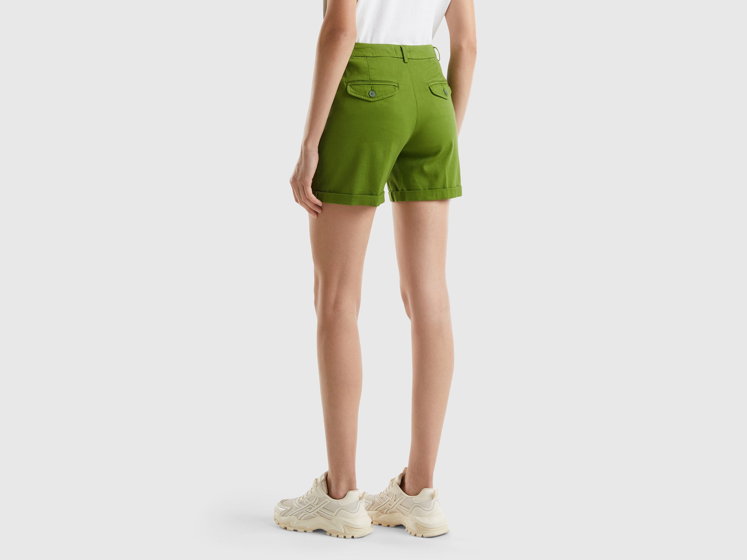 Bermudas em algodão stretch - ucb_image_B