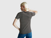 T-shirt de gola redonda às riscas - ucb_image_B