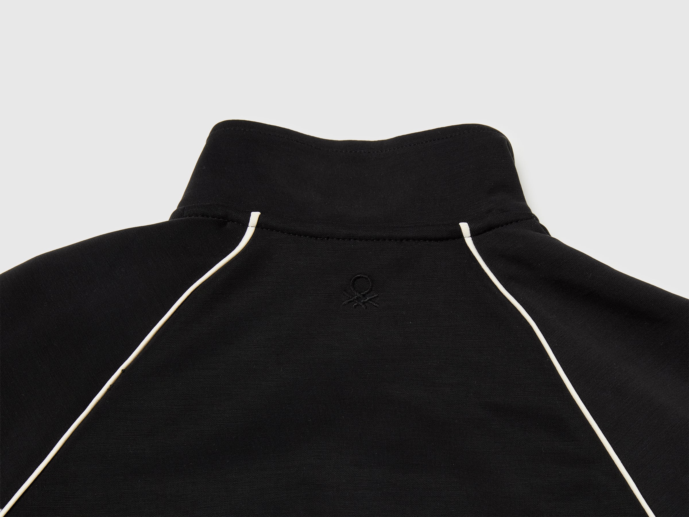 Neoprene sweatshirt with high neck - ucb_image_DS1