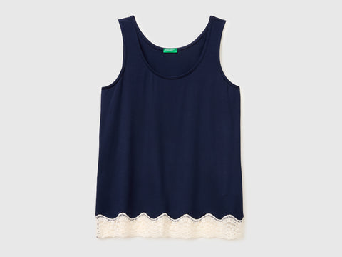 Flowing tank top with lace at the bottom - ucb_image_FS