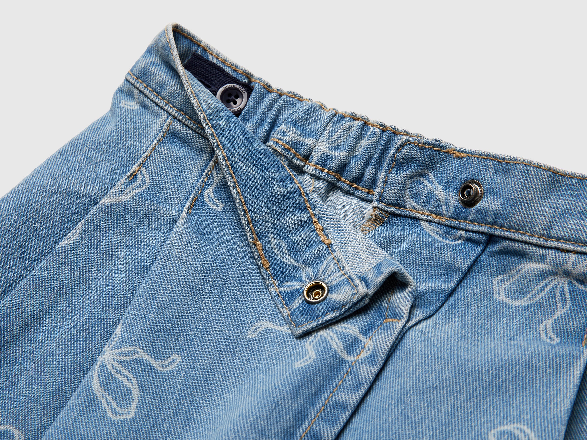 Saia de jeans estampa lacinhos - ucb_image_DS1