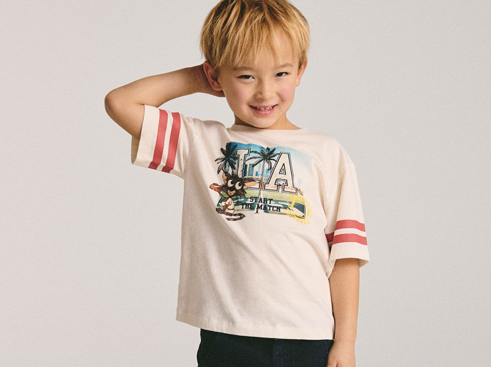 HOME <br/><span class="serif">Bimbo<br/>(Kid 3 mesi - 4 anni)</span>