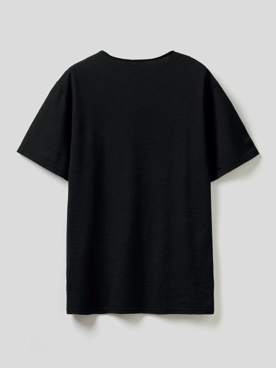 T-shirt 100% cotone con scollo a V image number 2
