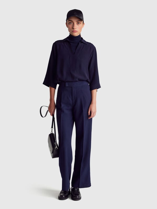 Pantaloni ampi in misto viscosa Pantaloni ampi in misto viscosa Donna