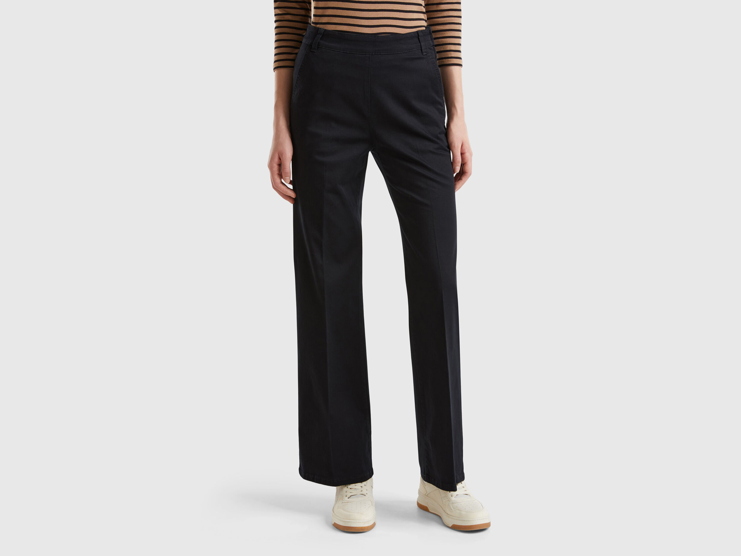 Pantaloni a zampa benetton hotsell