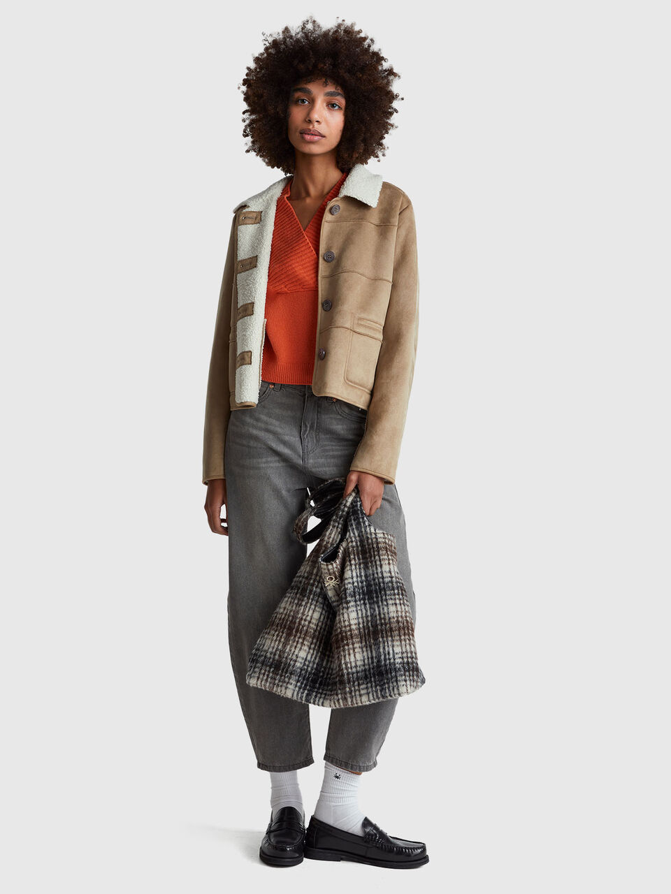 MAGLIA SCOLLO V M/L Donna image number null