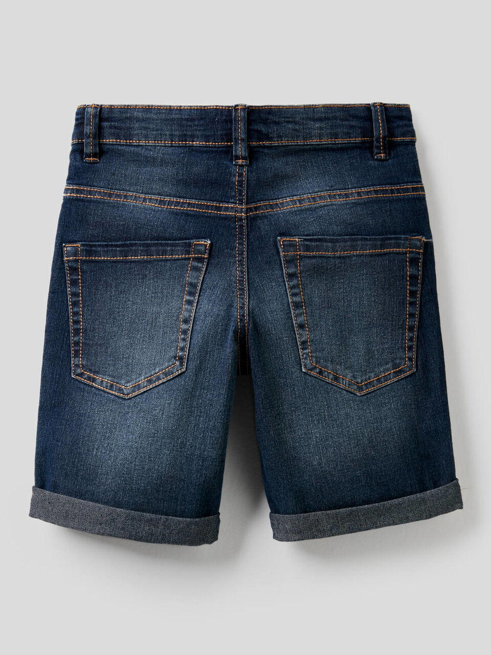 Bermuda slim fit image number 2