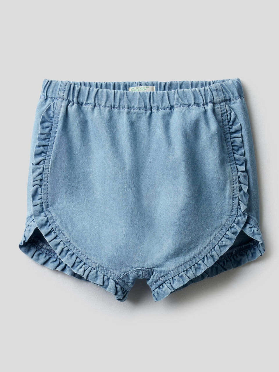 Shorts con rouches image number 1