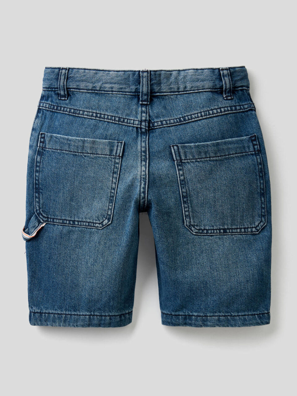Pantaloni corti in denim di 100% cotone image number 2