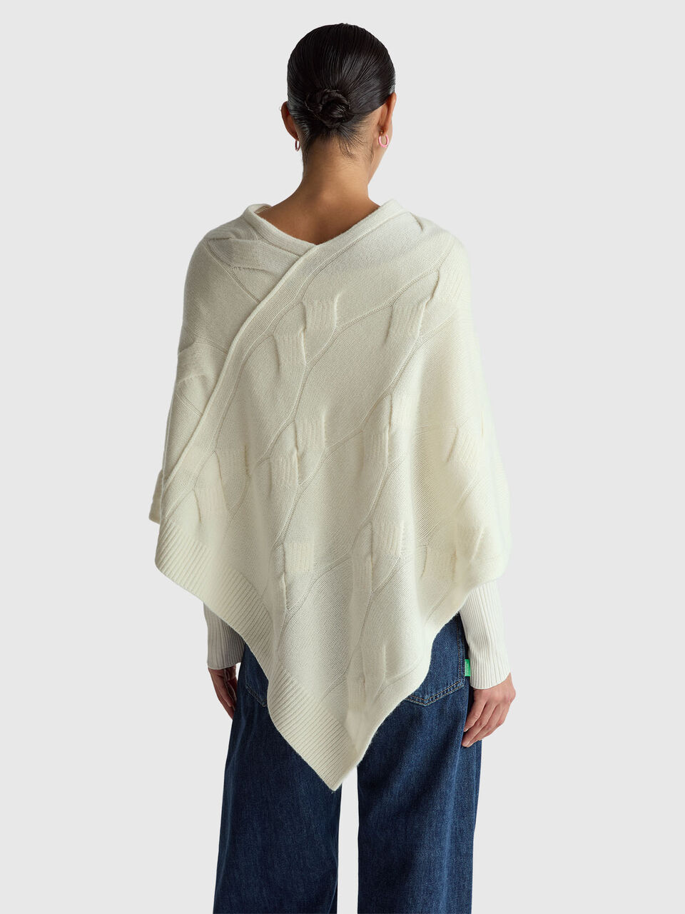 MANTELLA Donna image number null