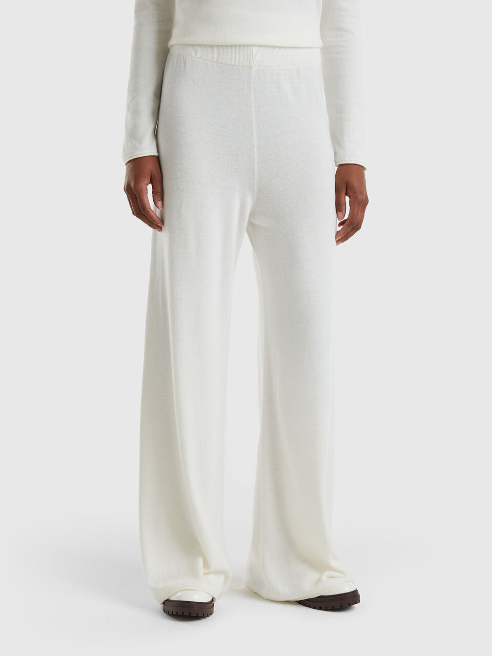 Pantaloni ampi bianco panna in misto lana e cashmere