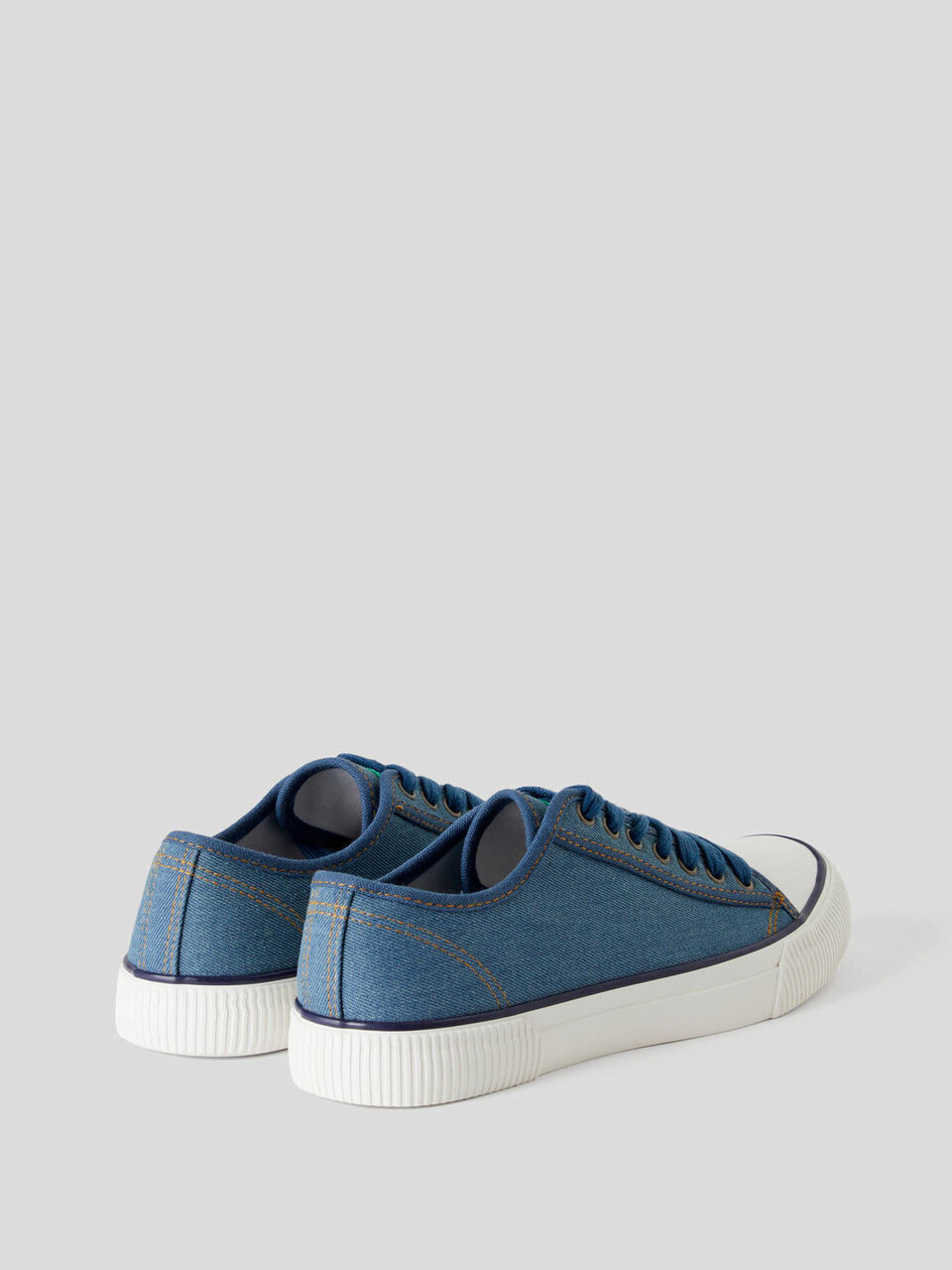 Sneakers in puro cotone image number 2